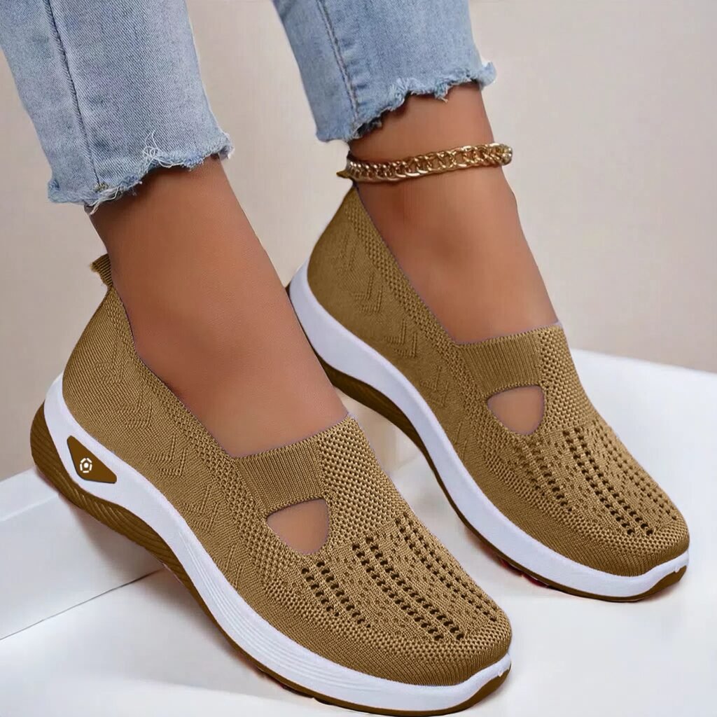 Women's Patterned Cloth Slip-On Shoes
